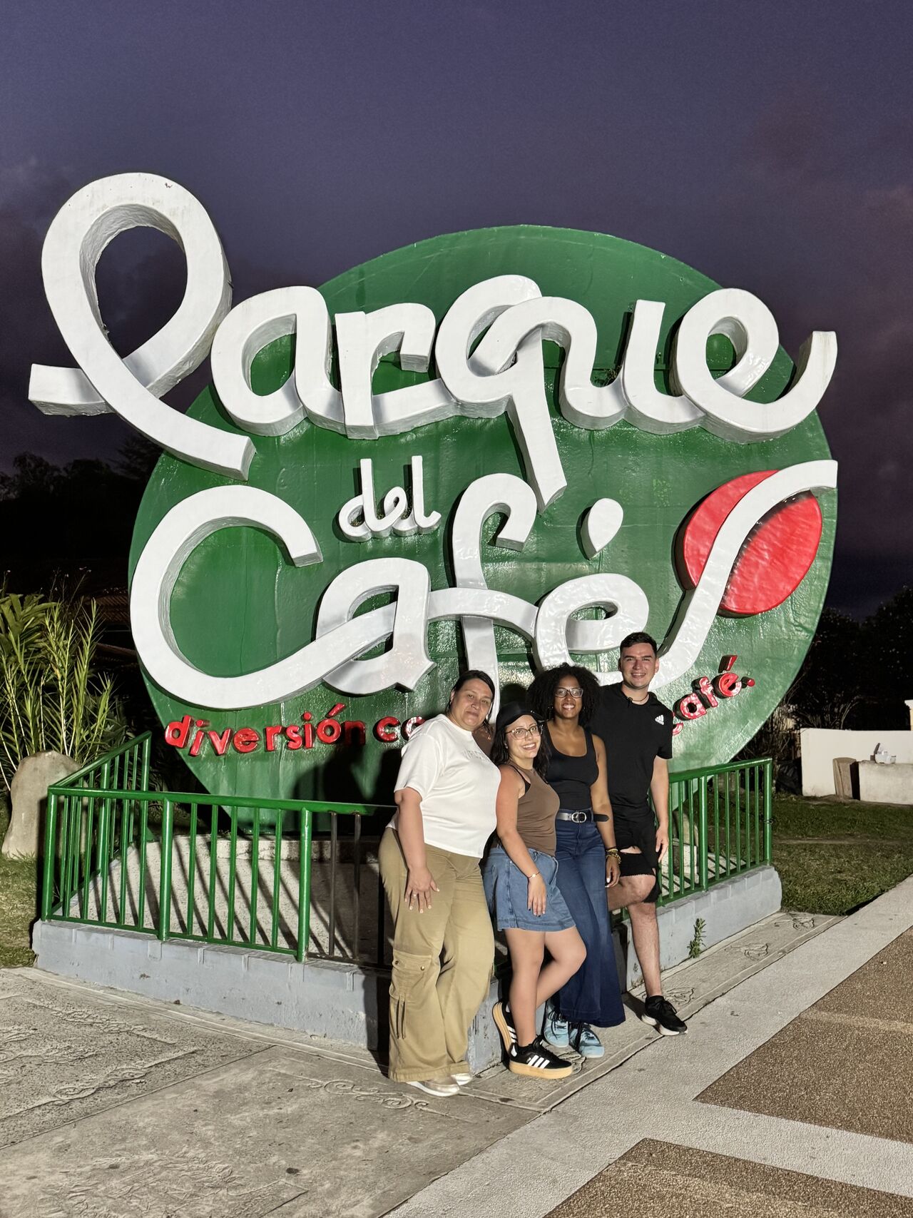Rooted Raíces retreat — Parque del Café